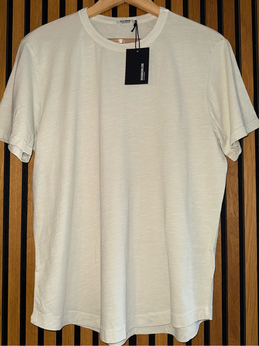 Buck Mason NWT White Sand Venice Wash Slub Curved Hem Tee